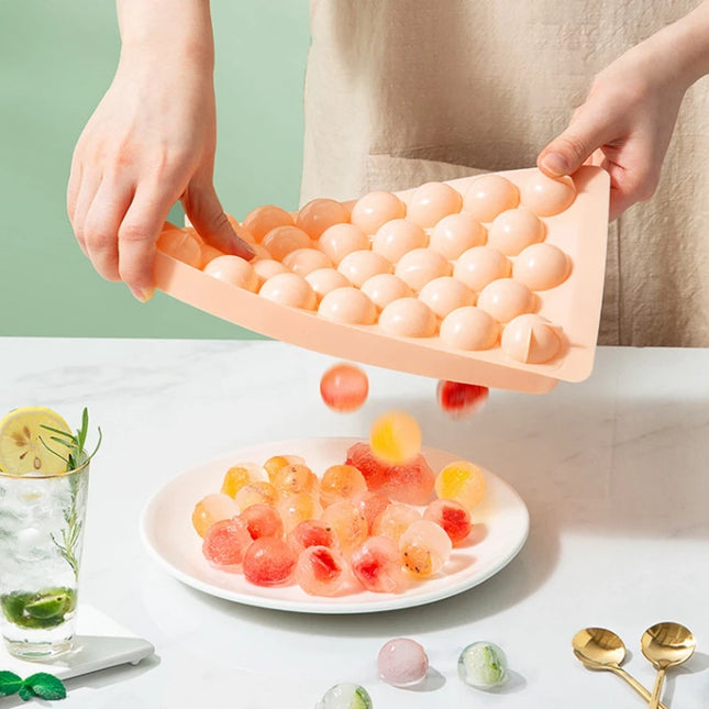 3D Round Ice Cube Tray Ice Boll Hockey PP Mold Frozen Whiskey Ball Food Grade Round Spherical Household Frozen Ice Block